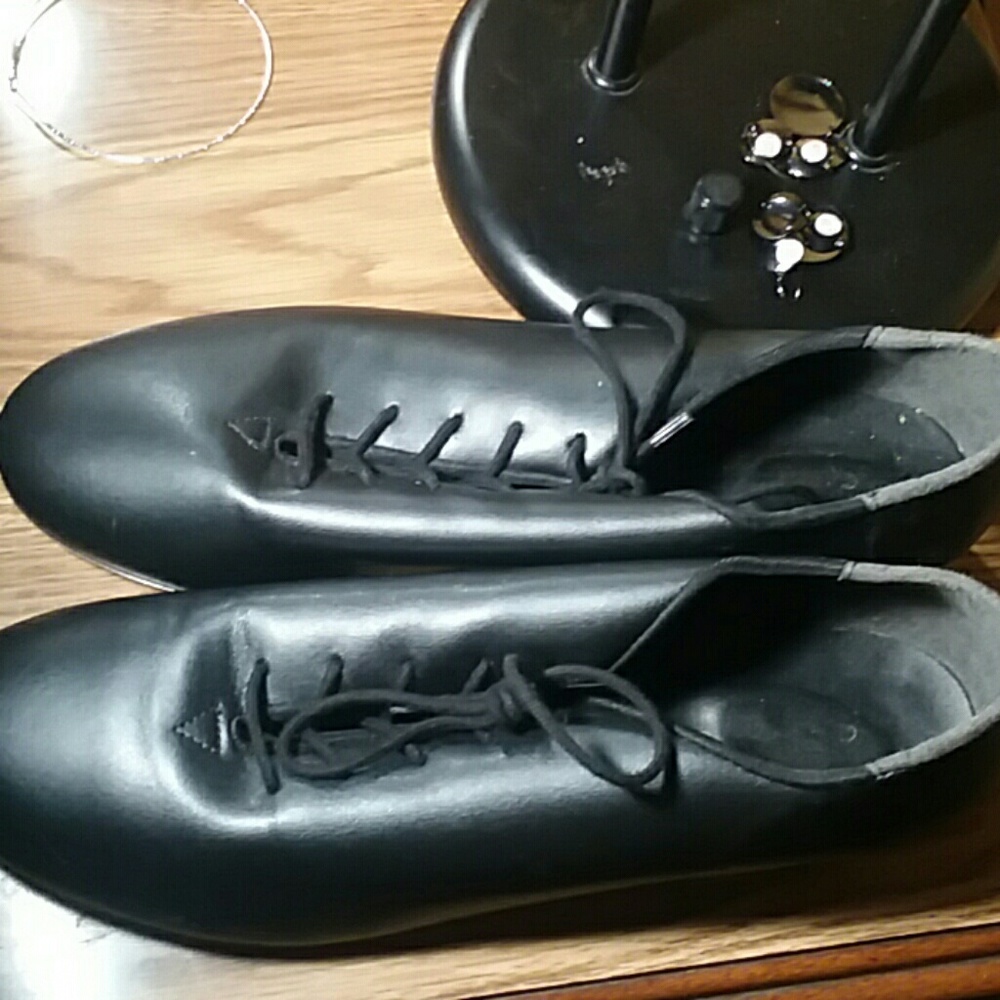 Women's 10 tapshoe